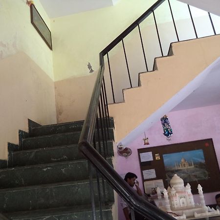 โรงแรม วิเรน พลาซ่า อัครา ภายนอก รูปภาพ