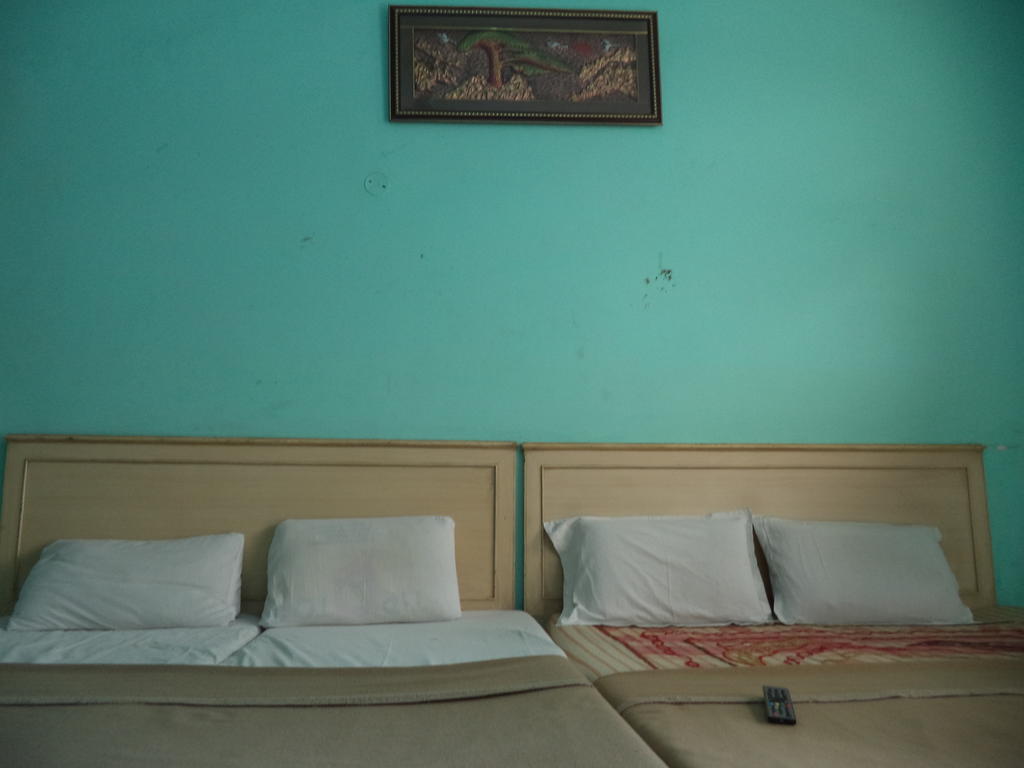 โรงแรม วิเรน พลาซ่า อัครา ภายนอก รูปภาพ
